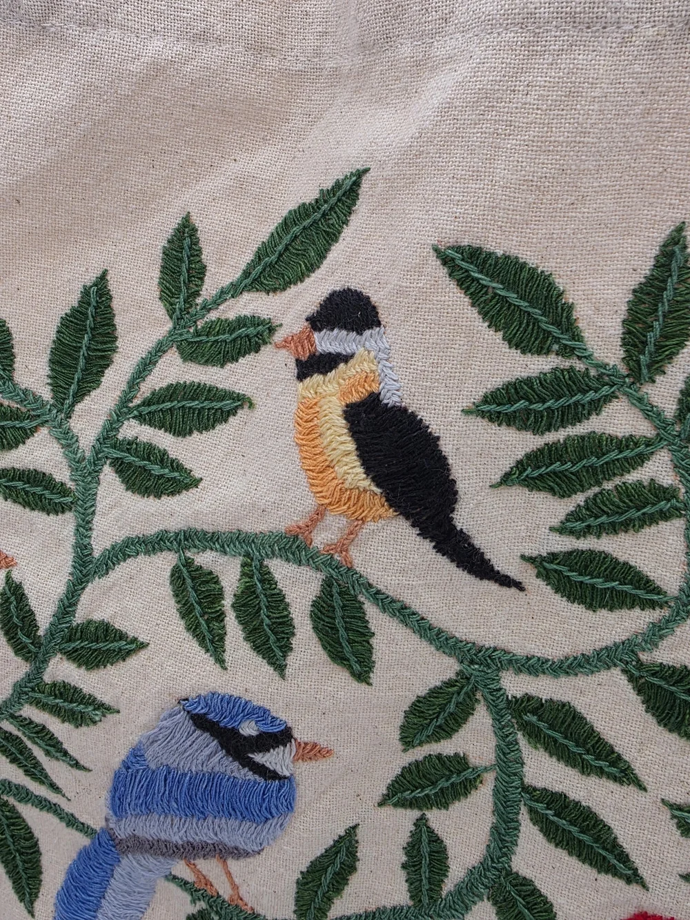 N/A 🌿 hand‑embroidered